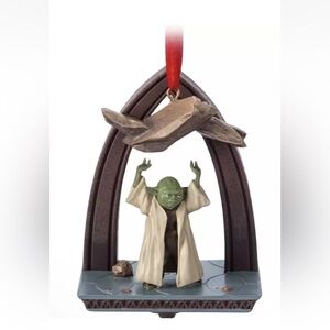 Disney Parks Star Wars 2023 Yoda Sketchbook Ornament NIB